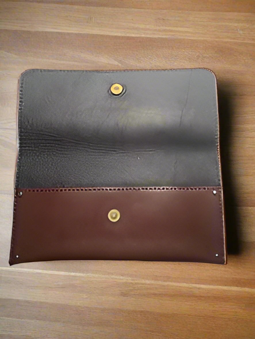 The Rectangular Enve (Clutch): Brown
