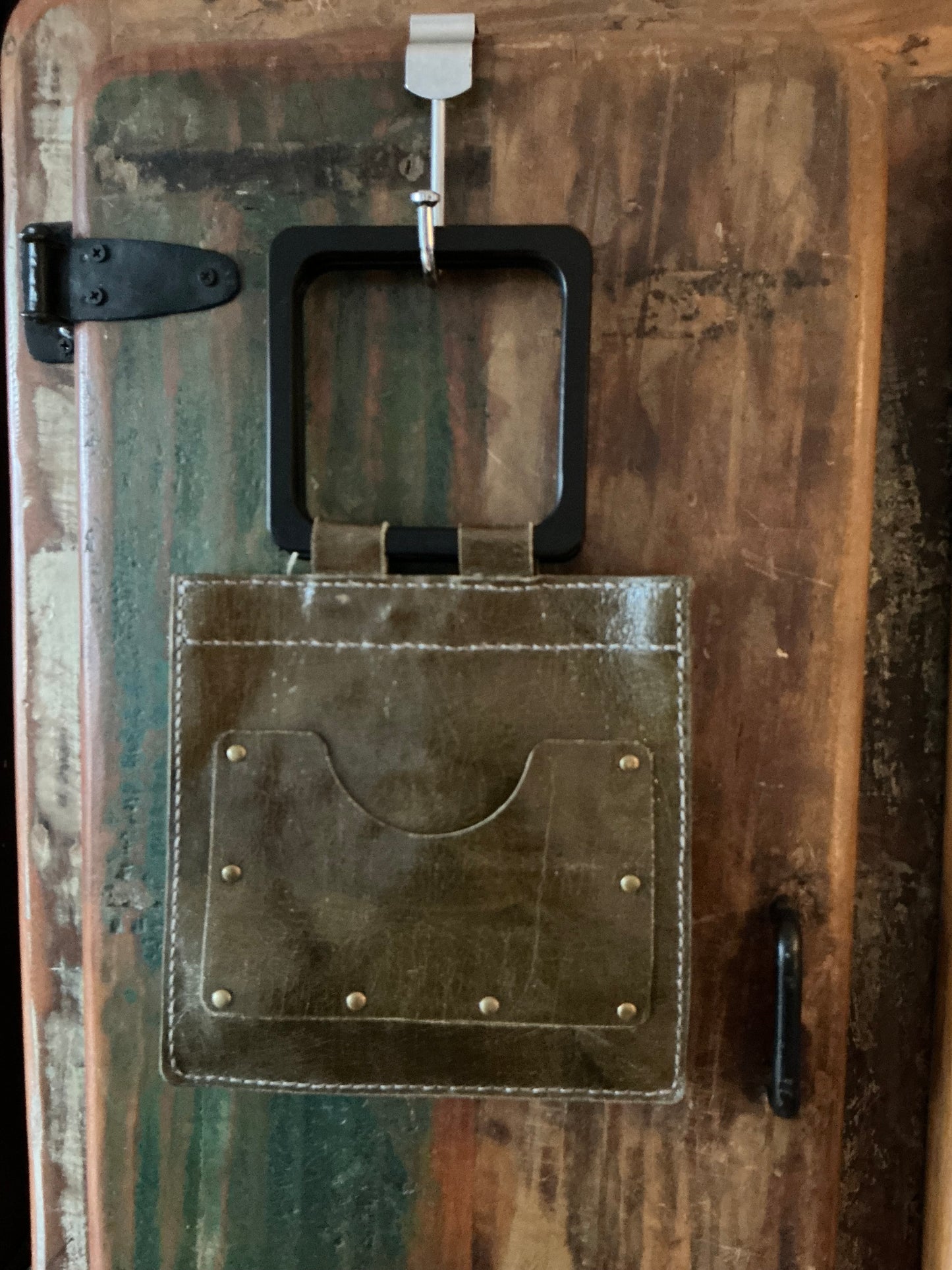 The Square with square handle (Green)