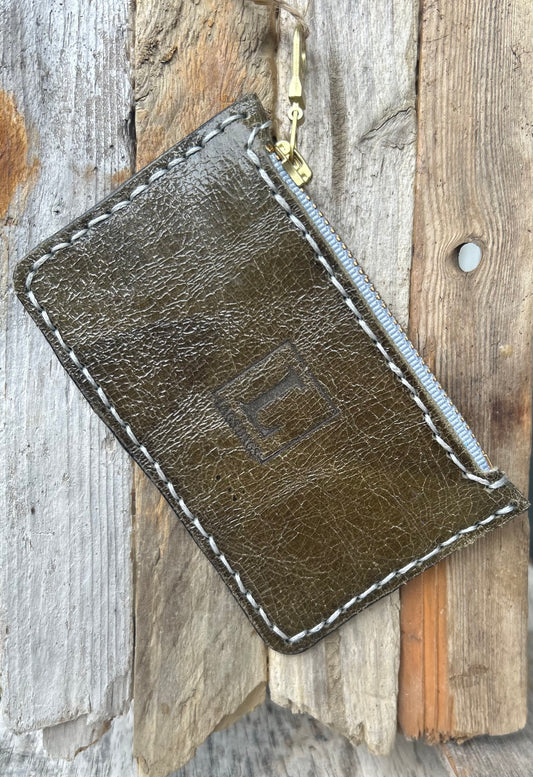 Small Essentials (Zipped) Faded green