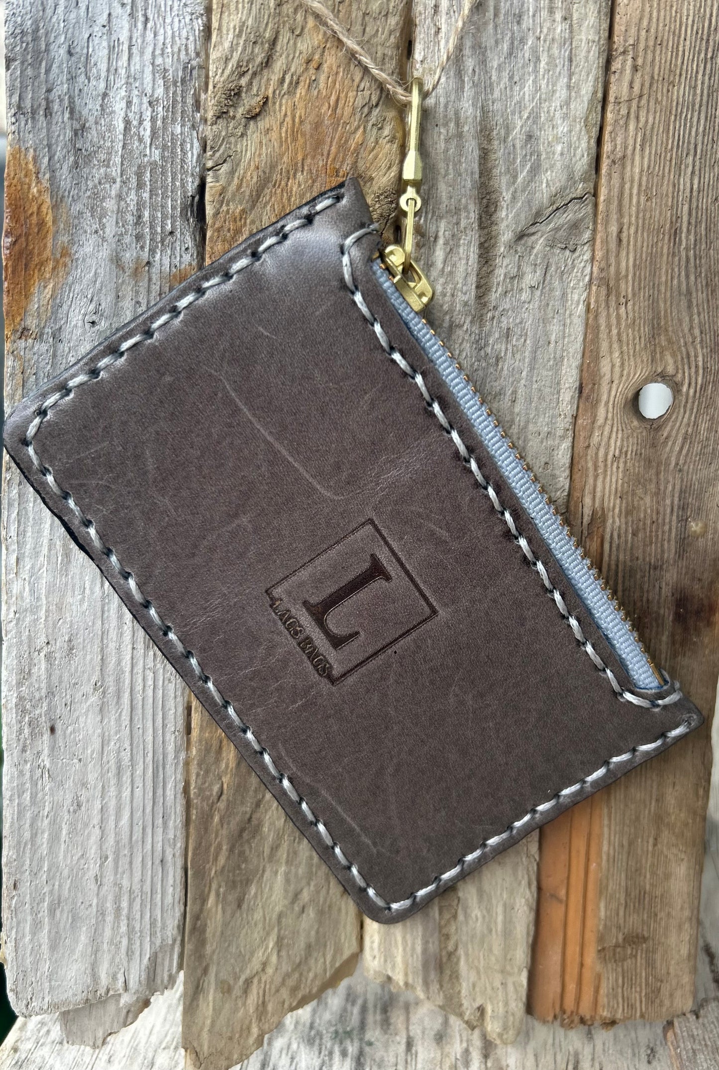 Small Essentials (Zipped) Grey