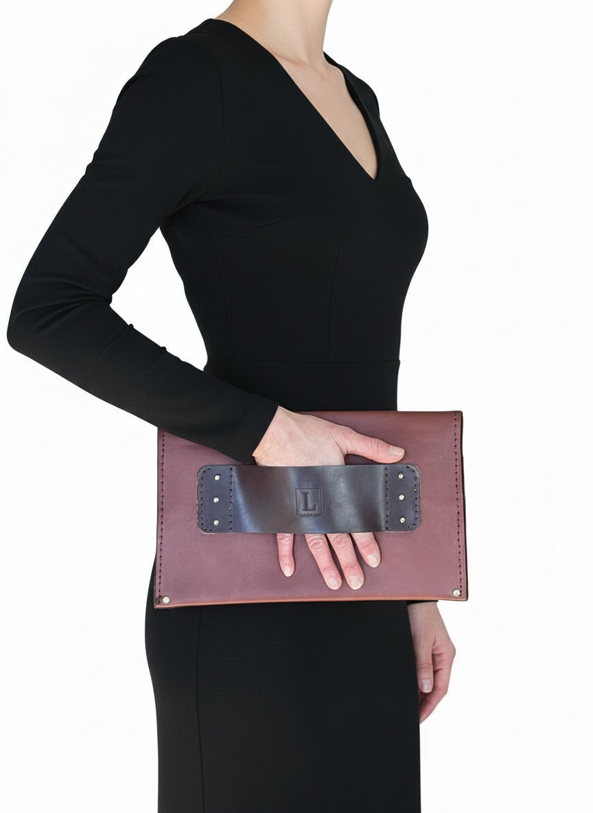 The Square Enve Clutch: Brown