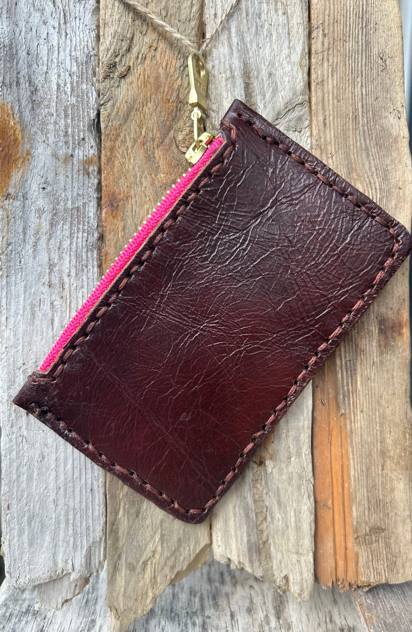 Small Essentials (Zipped) Maroon